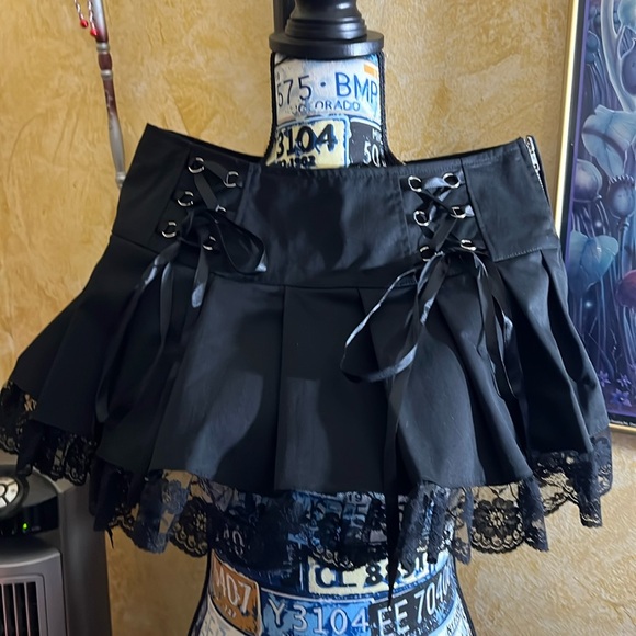 Dolls Kill Dresses & Skirts - Dolls Kill Widow Mini skirt